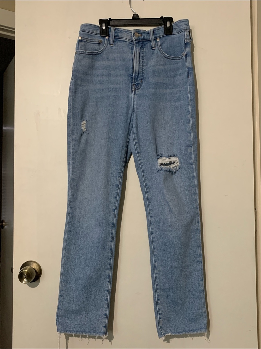 Madewell Light Blue Straight-Leg Jeans with Distressed Knees